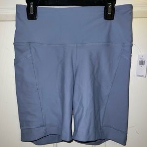 Old navy biker shorts size M